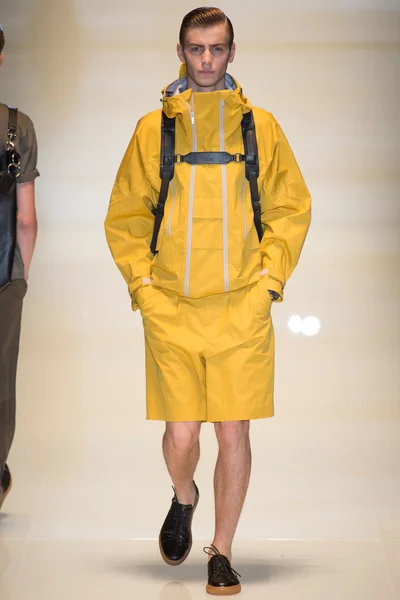 Look 20